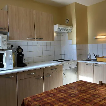 Apartment 6 Pers, A Cote Des Pistes, Parking & Ascenseur, Casier A Skis, Proche Commerces - Fr-1-602-101